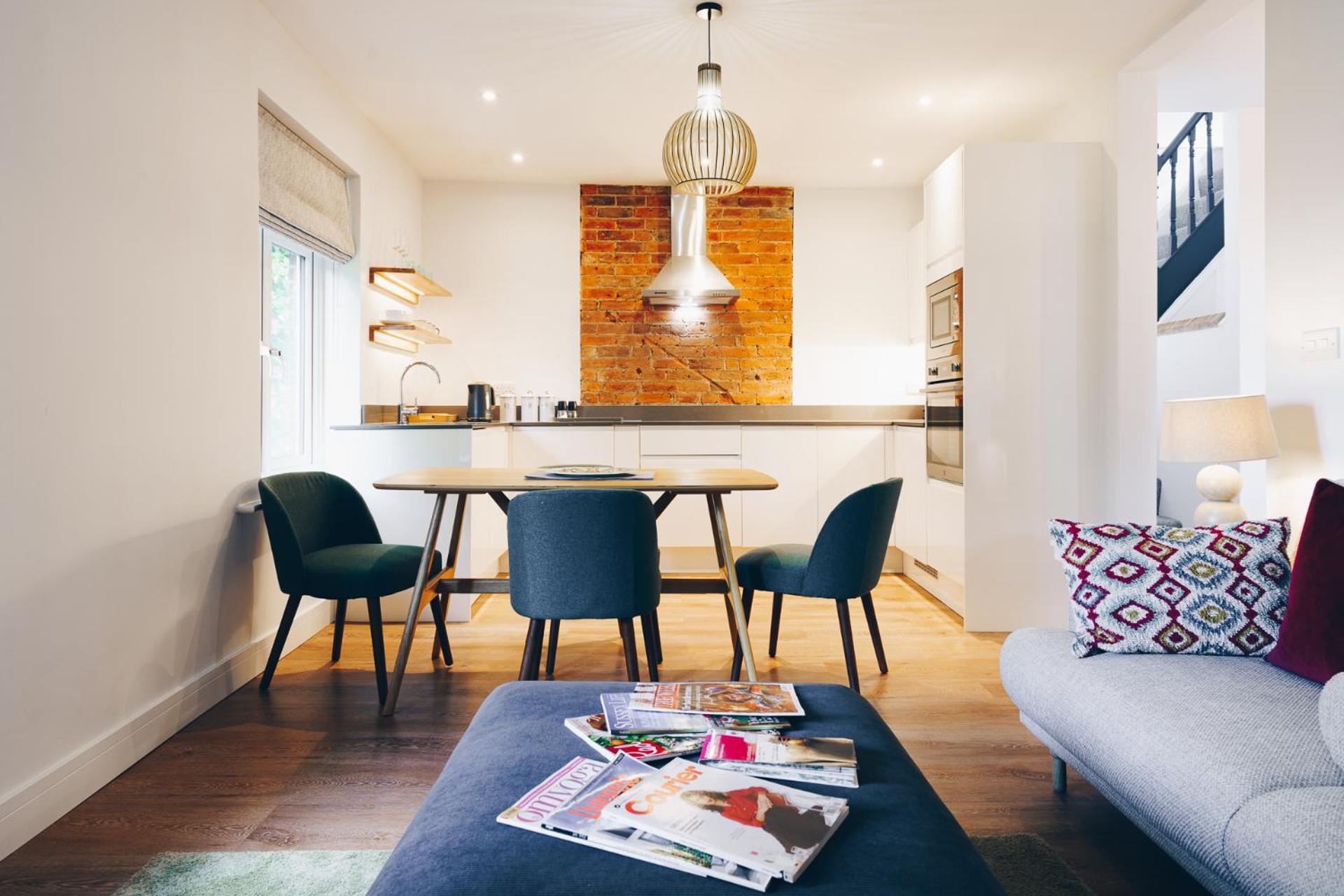 South Street Apartments Chichester Esterno foto
